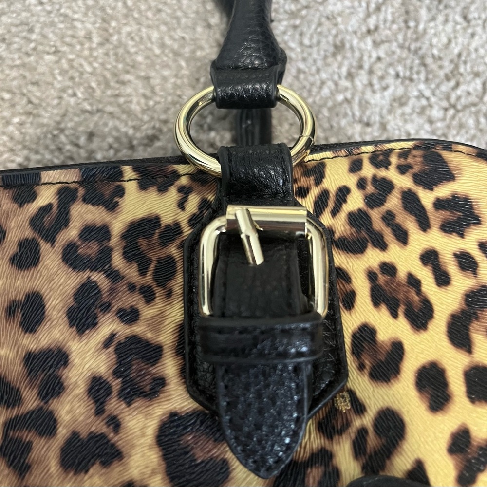 Animal print faux leather shoulder bag w/black interior - Picture 12 of 13